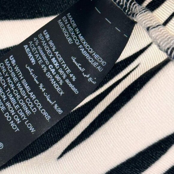 Chicos 1 Travelers Zebra Print V-Neck Tunic Womens Top Size medium - Picture 3 of 13